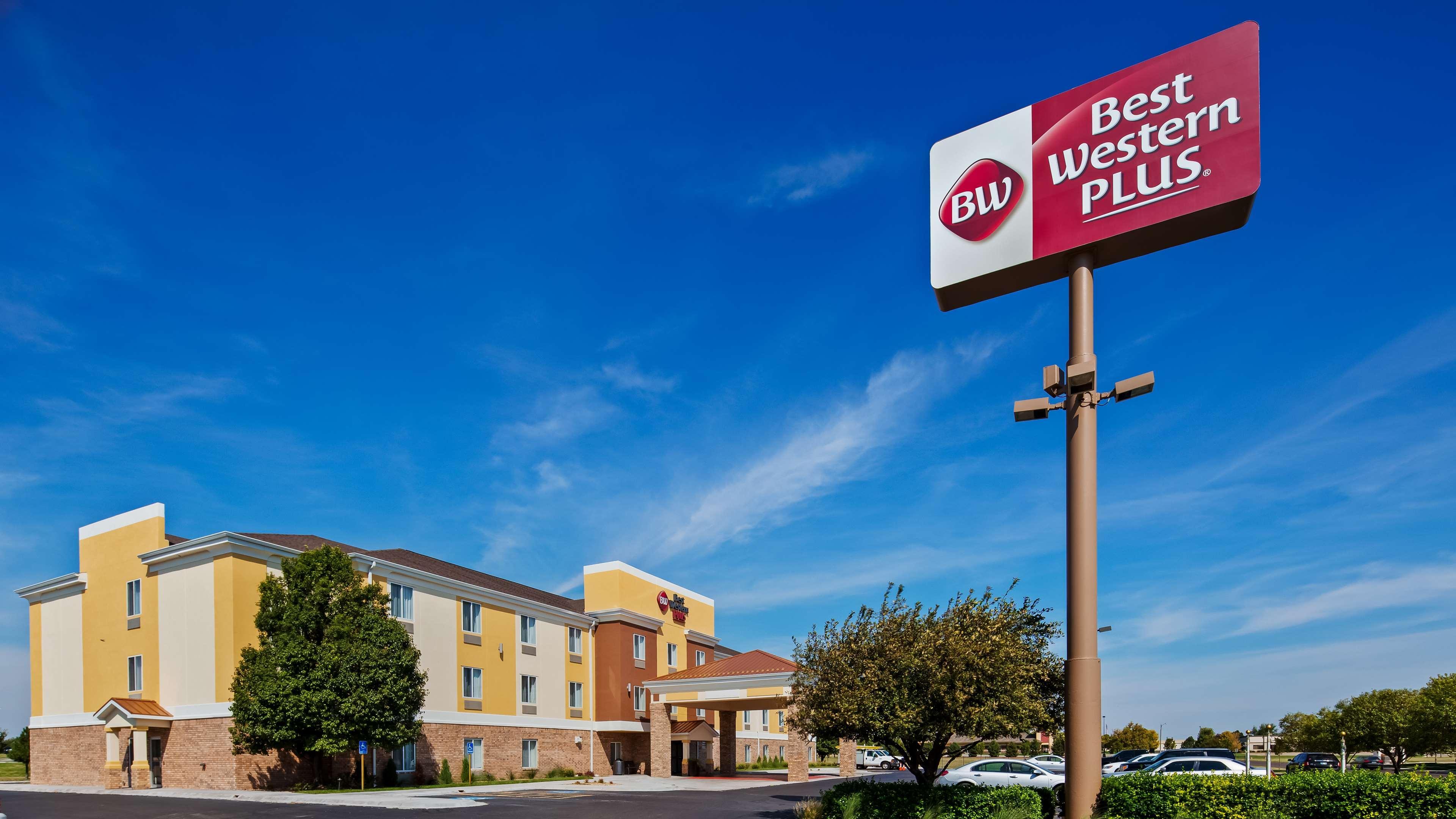 Best Western Plus Liberal Hotel & Suites Exterior photo