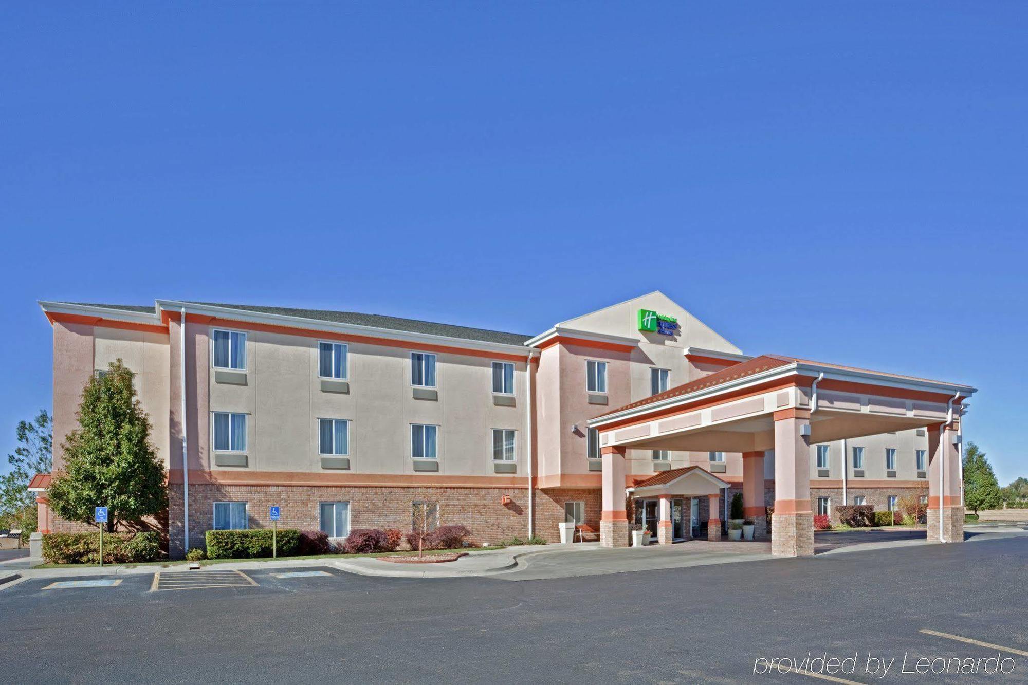 Best Western Plus Liberal Hotel & Suites Exterior photo