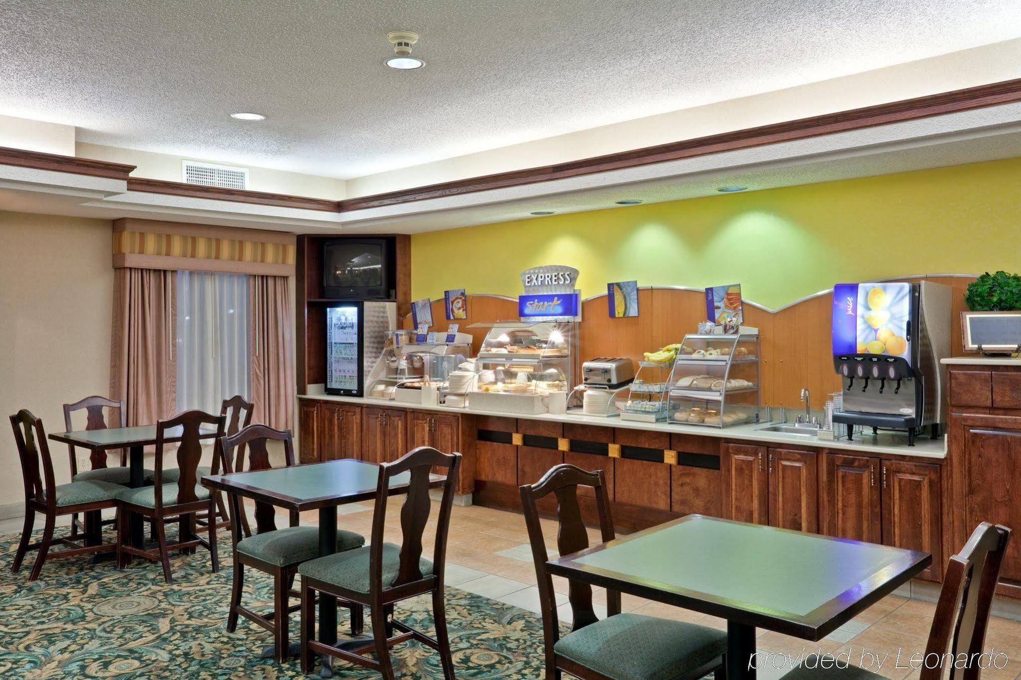 Best Western Plus Liberal Hotel & Suites Restaurant photo